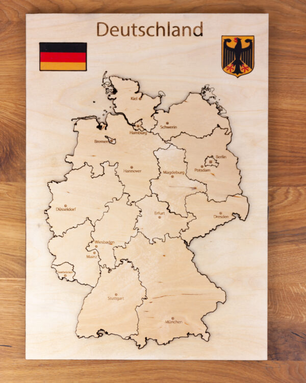 Drewniana Mapa Niemiec Puzzle drewniana dekoracja polski producent drewnianych map puzzle i map edukacyjnych mapa Monachium